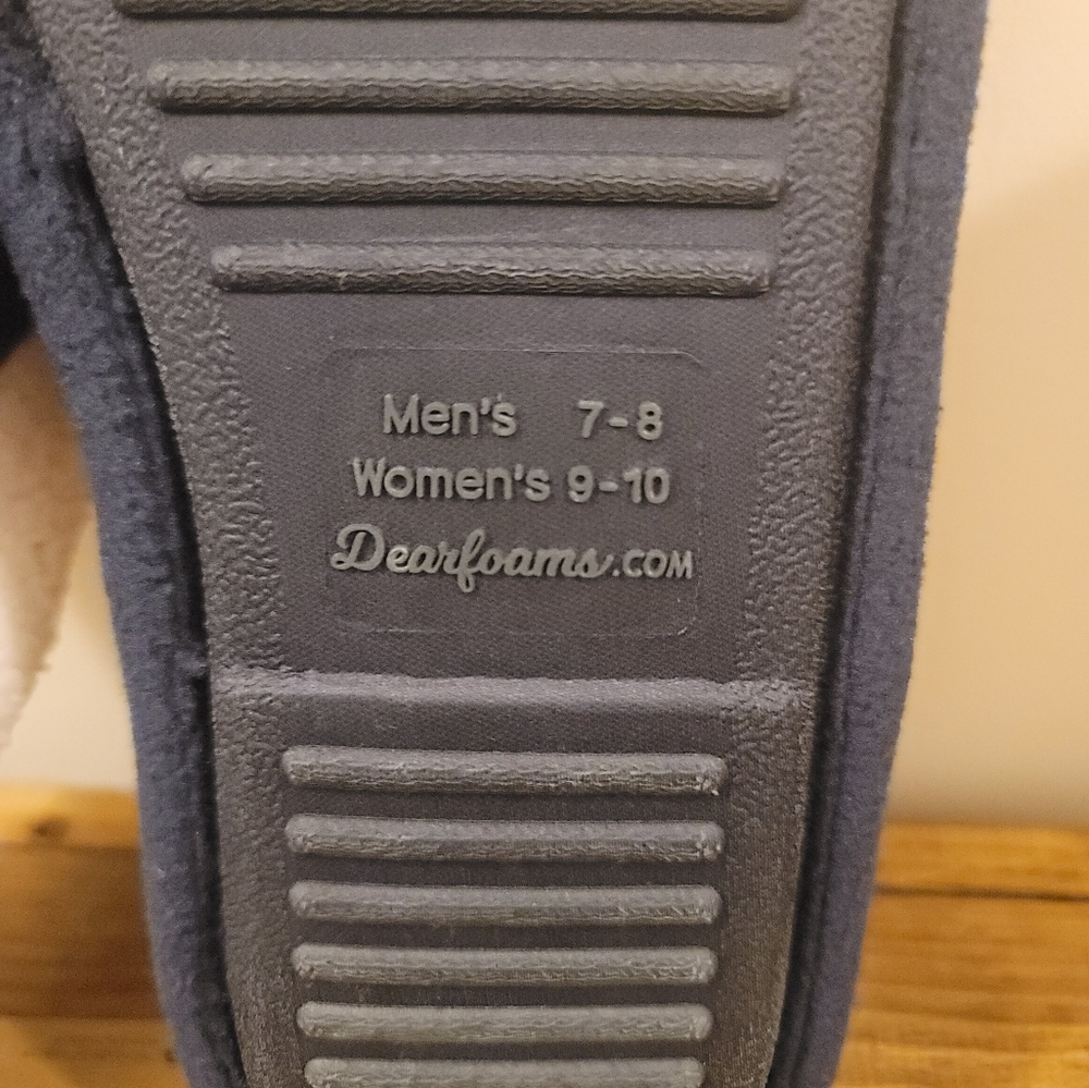 Dearfoams Unisex Memory Foam Clogs (M: 7-8 / W: 9-10) - Picture 6 of 7